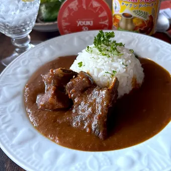 Snapdishの人気料理写真:とんちんさんの料理 タマリンドスペアリブカレー