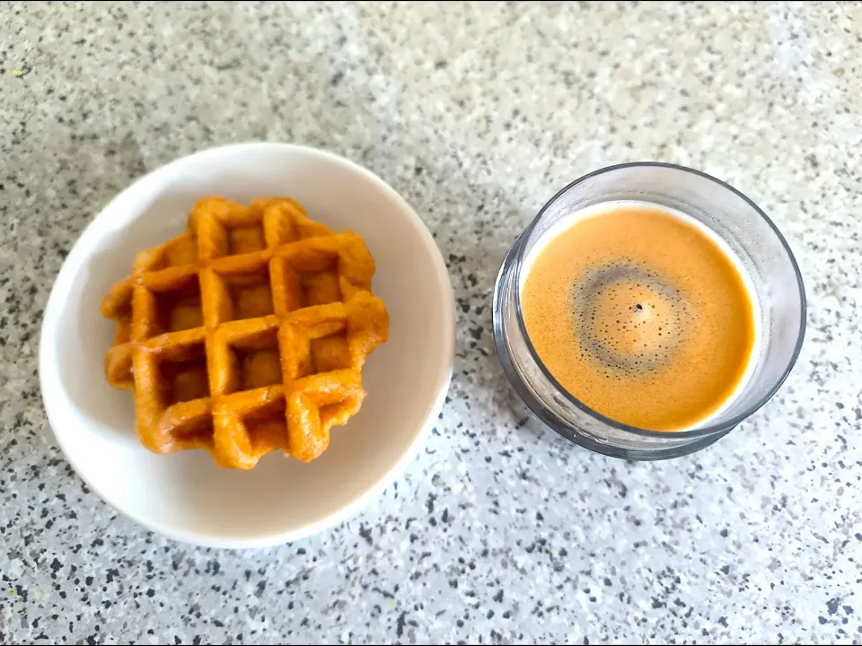 Americano, Maple Syrup Waffle|Sharonさん