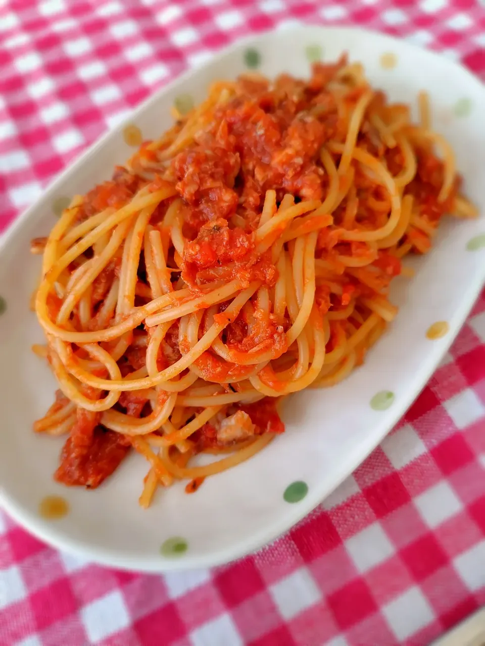 サバ缶とトマト缶のパスタ|藤さんちのごはんさん