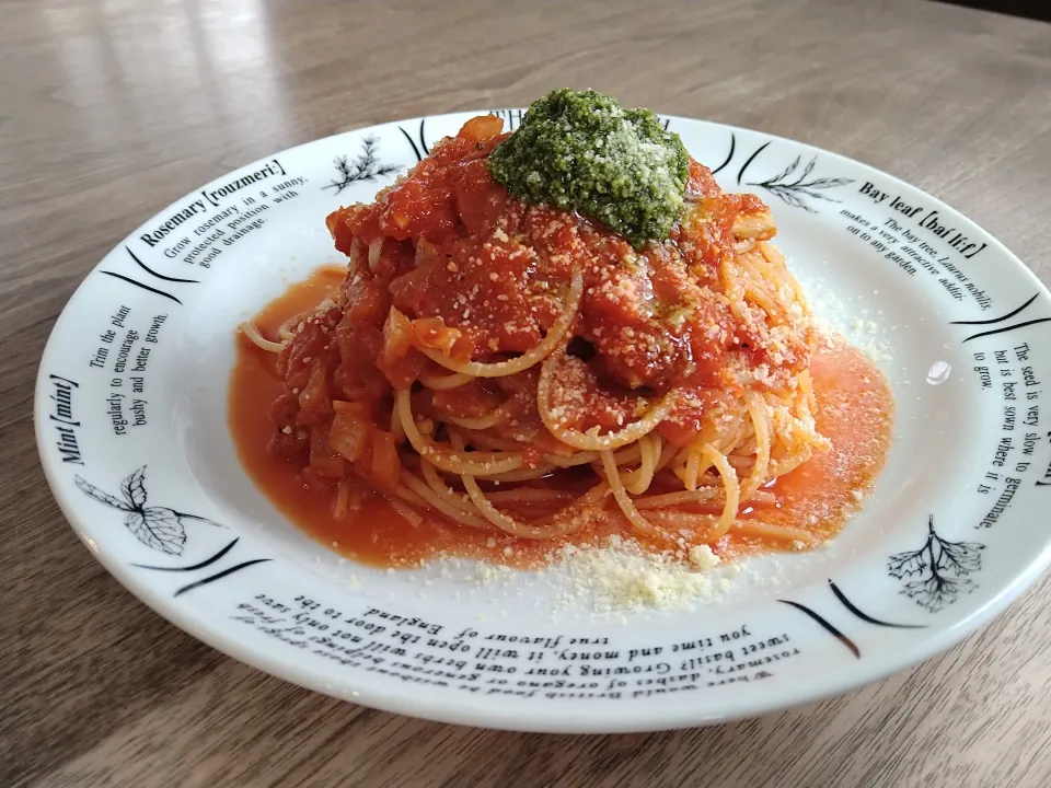 トマトソーススパゲティ|古尾谷りかこさん