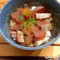 カンパチの漬け丼| ぺろたんさん