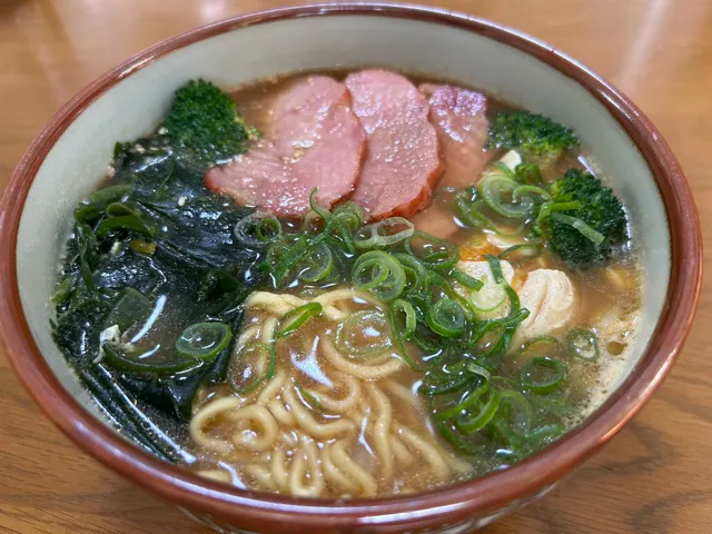 マルちゃん正麺🍜、豚骨醤油味❗️(^｡^)✨|サソリさん