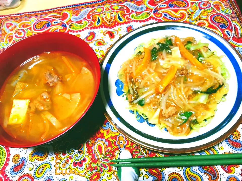 あんかけ焼きそば。牛スジ煮込み。|りささん