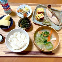 9連休初日の朝ごはん🌱|さくたえさん