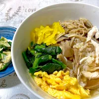 鶏飯と湯葉とオクラの和え物|けいさん