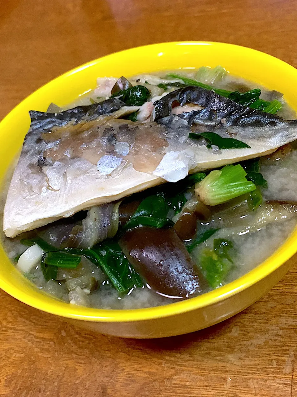 鯖茄子ほうれん草味噌汁うどん|パムさん