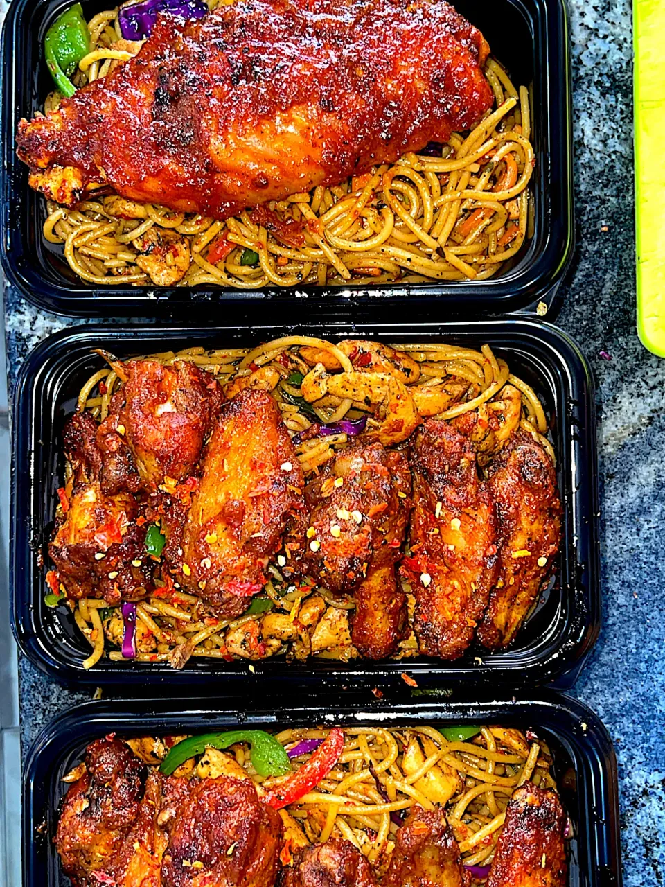 shredded chicken pasta. turkey. peppered wings|chef.rejさん