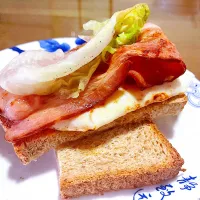 bacon and egg toaster|michelleさん