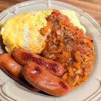 昨日の夕食のオムライスです🍴|なおさん