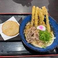 肉ごぼ天うどん、丸天トッピング♨️|buhizouさん