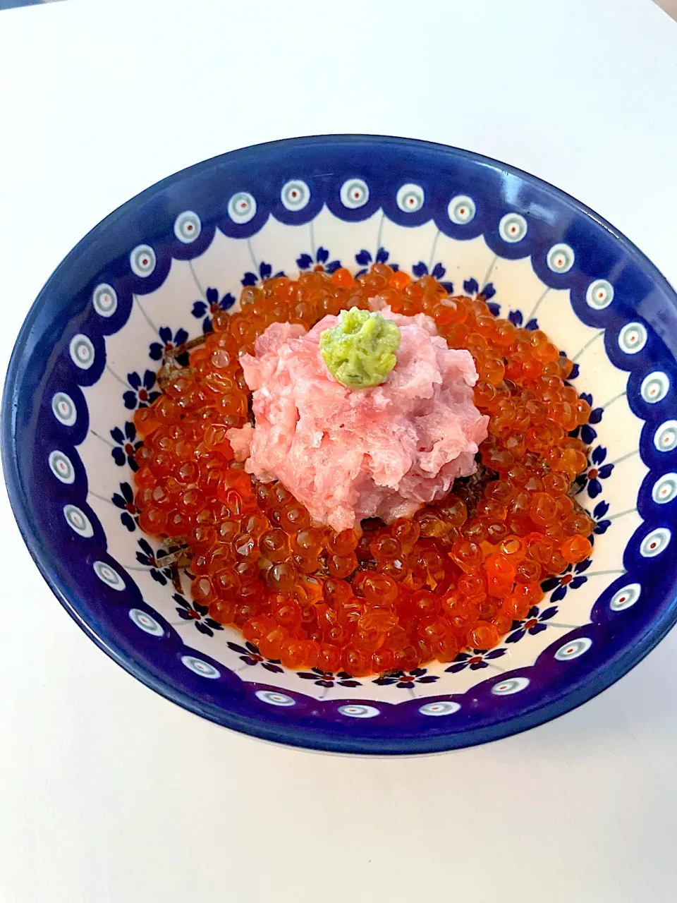 マグロのタタキとイクラの海鮮丼🍚|jiruさん