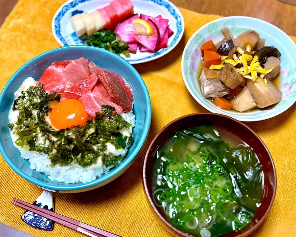 山かけ中トロ丼|きいろさん