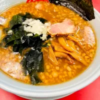 プレミアム醤油とんこつラーメン