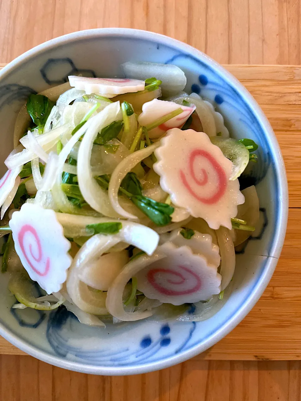 ナルトと酢玉ねぎのマリネ|高野豆腐さん