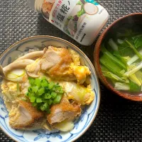 柔らかいヒレカツの卵とじ丼|栃倉 直人さん