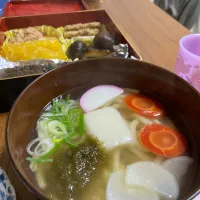 夜　力餅うどん､おせち|みちくんさん