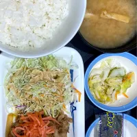 得朝牛皿定食390円|すくらんぶるえっぐさん