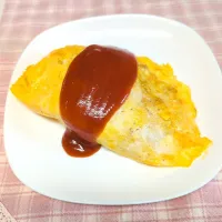 子ども作オムライスランチ❤|みちゅあしさん