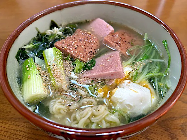 サッポロ一番塩ラーメン🍜❗️( ˊ̱˂˃ˋ̱ )✨|サソリさん