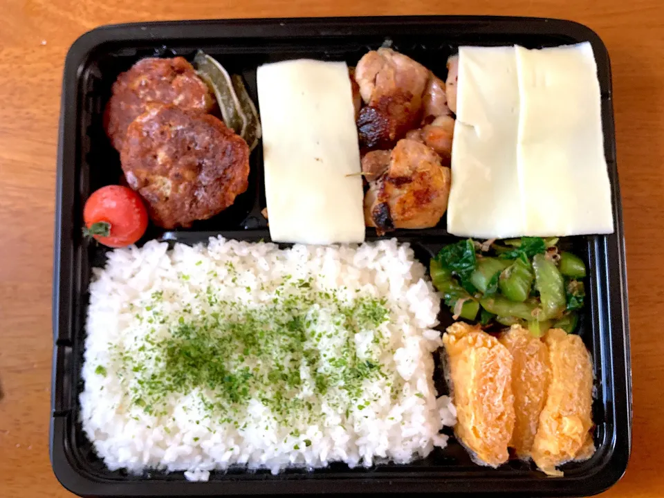 鶏肉チーズ焼き弁当〜♪|mugiさん