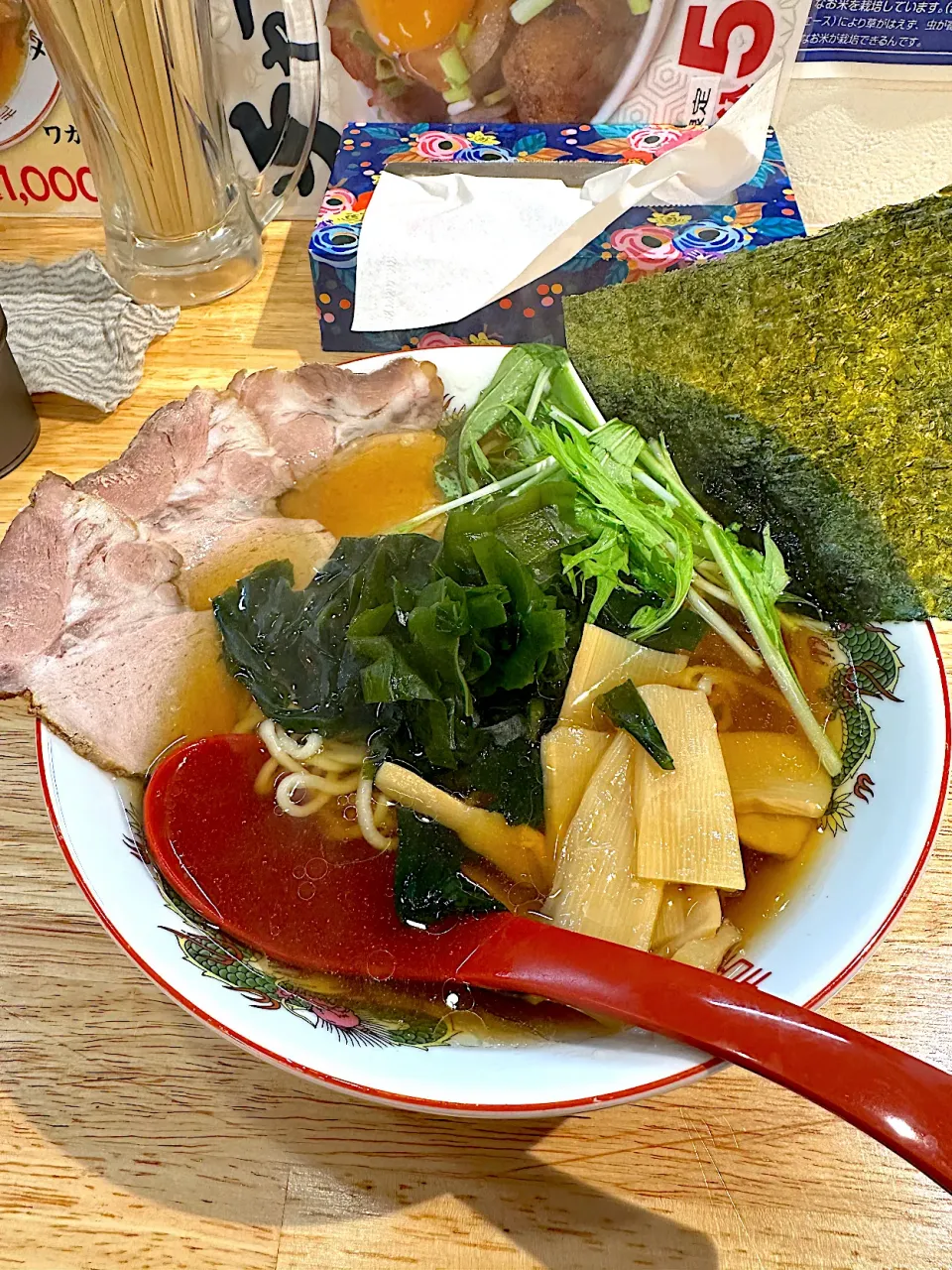 魚市場de中華そば(朝ラー🍜)出汁がイイ👍|akkaさん