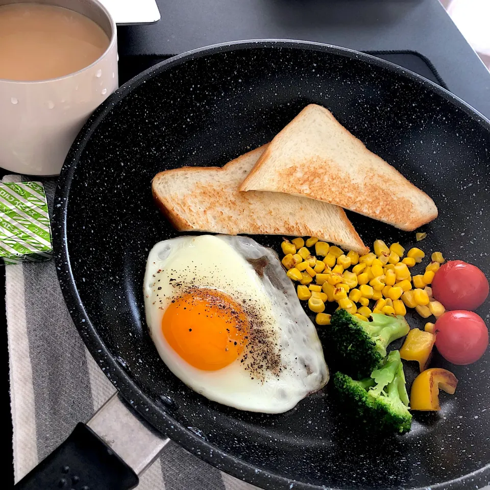 10:40 朝ごはん🍳|へれ子さん