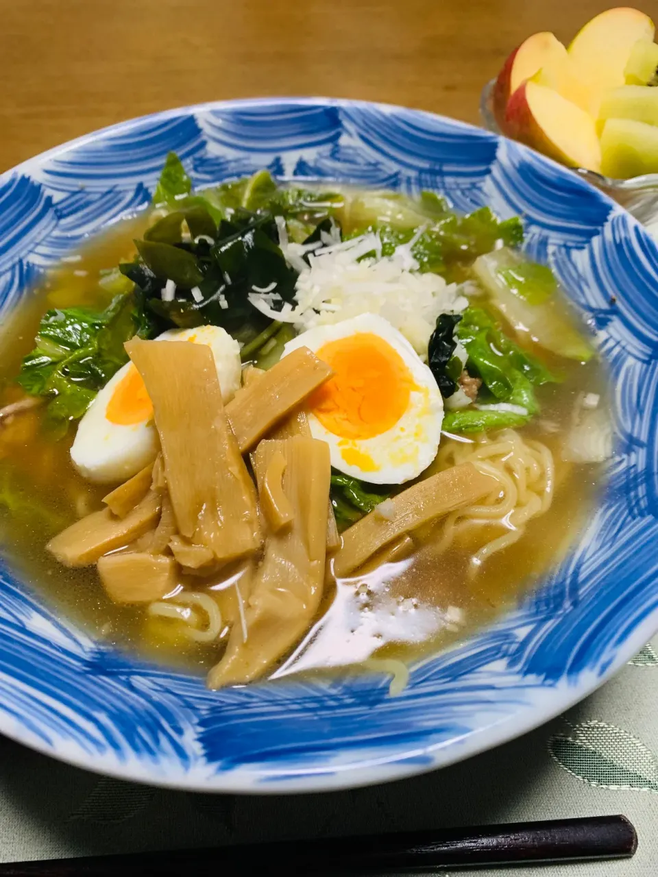 手作りメンマ味噌ラーメン                                   メンマが大好きなので、水煮用のメンマを買ってゴマ油で炒めて味付けをしました              しょうゆ麹と自家製の味噌等でスープを作り、どんぶりも熱くして、辛いタレも添えて味変で頂きました♡(๑♡ᴗ♡๑)最高❣️|ちぃちゃんさん