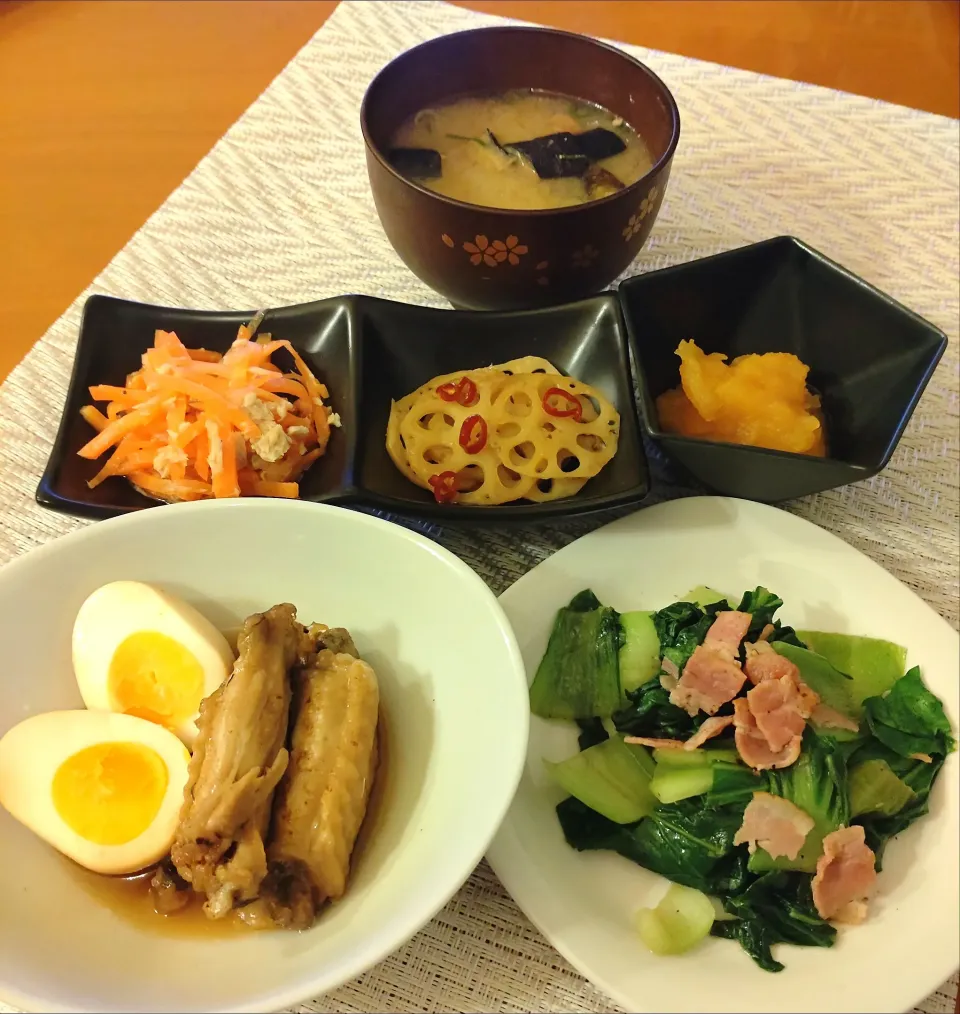 ☆酢鶏　☆チンゲン菜炒め物　☆キャロットラペ　☆レンコンきんぴら　☆栗きんとん　☆ナス味噌汁|chikakoさん