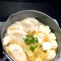 19:09 水餃子、豆腐、白菜　味噌ベース| へれ子さん