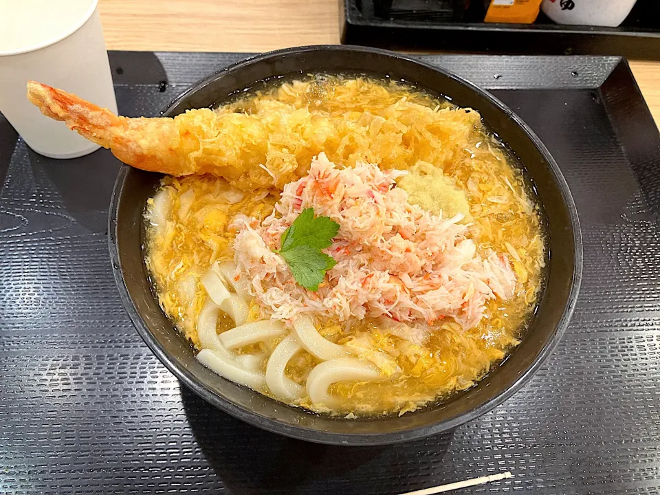 大海老天と本ずわい蟹の玉子あんかけうどん|しのぶさん