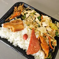 とうふチャンプルー弁当| 景子さん