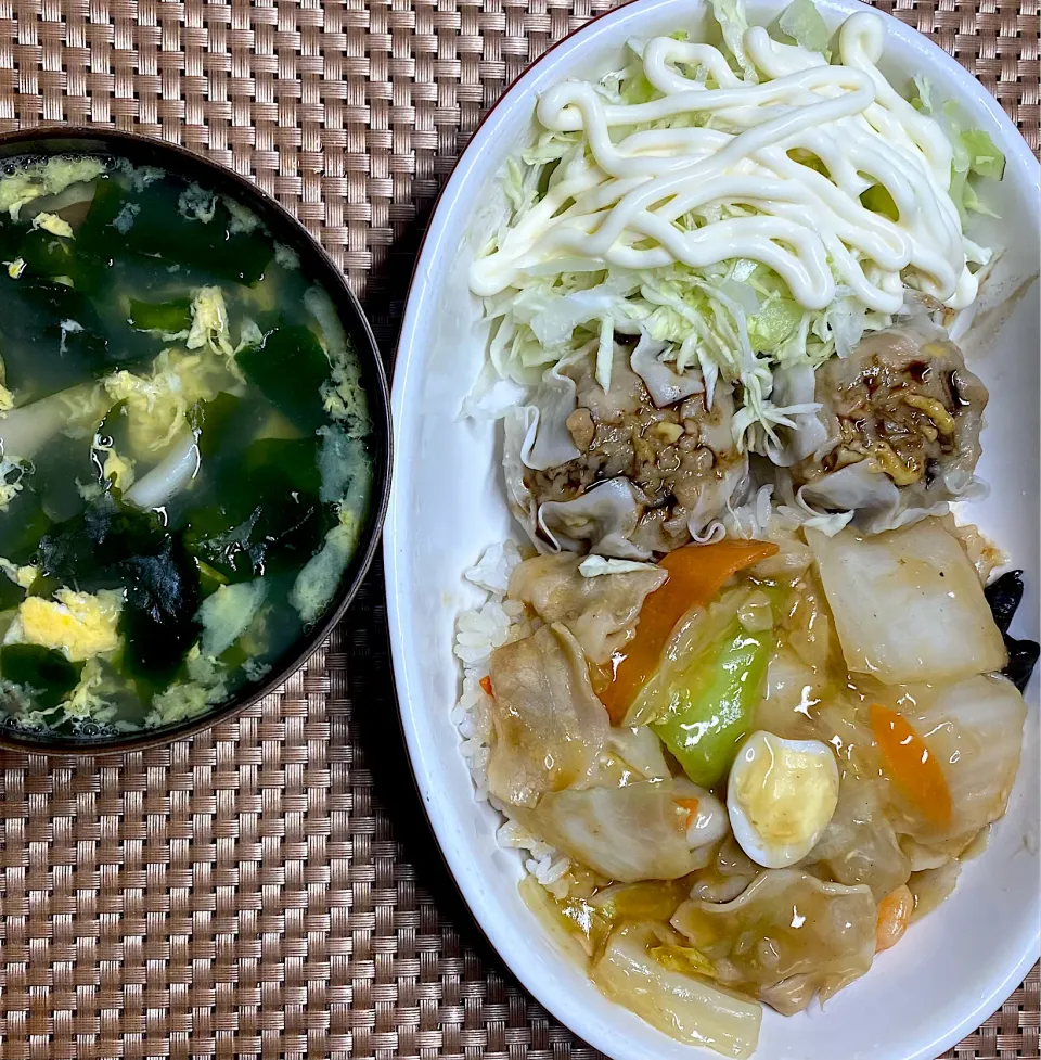 中華丼焼売セット|すくらんぶるえっぐさん