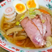 パパ作👨新春醤油ラーメン🍜🍥|ぱんだのままんさん