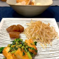 厚揚げと大根葉の豆板醤みそ炒め|tomokossaさん