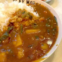 おっさんご飯　ポパイカレー🍛　🍅|ひげおやじさん