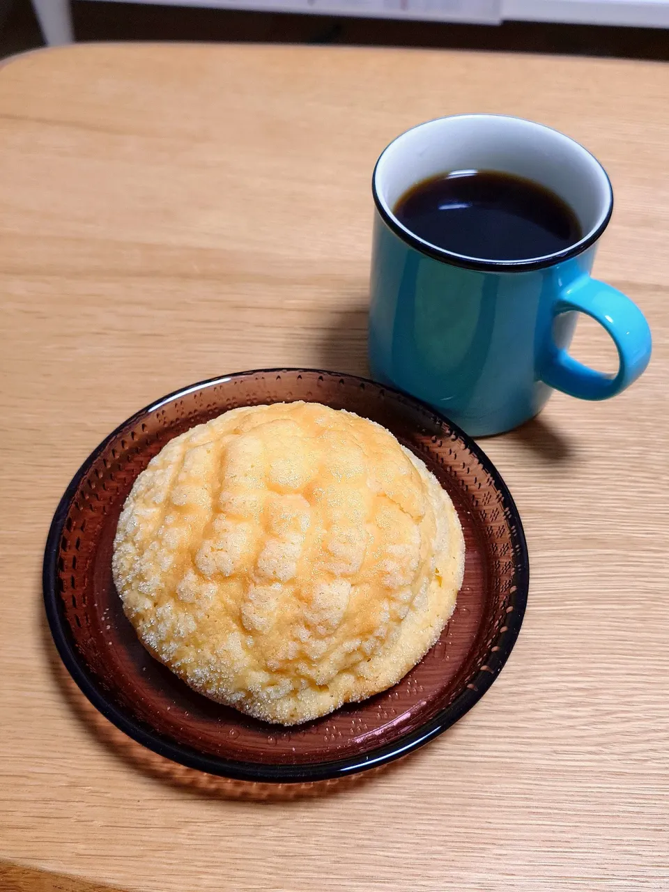 ボンヴィボンのメロンパンとコーヒー|すーさん