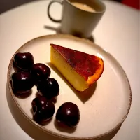 Basque Burnt Cheesecake with Australia Cherry|Zhen Zhenさん