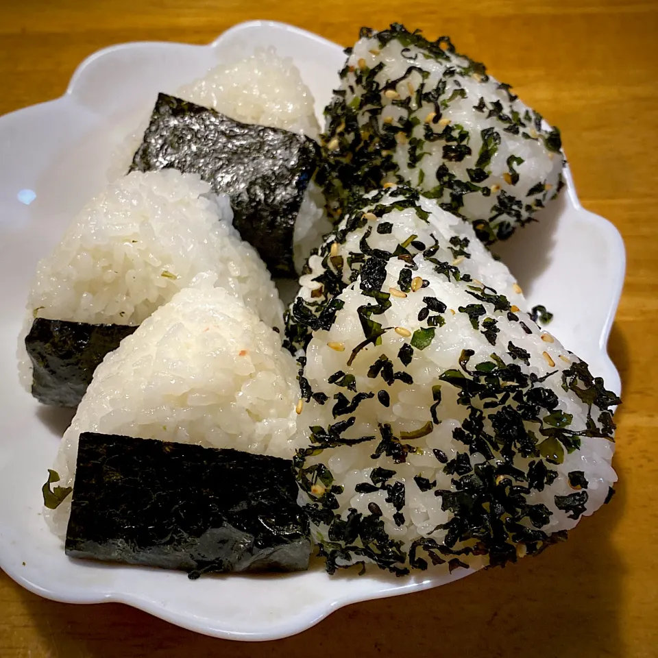 夫のおにぎり🍙弁当|もえさん