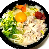 野菜たっぷり肉かけうどん|マニラ男さん