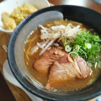 寒い日はアツアツラーメン、和歌山ラーメンｔチャーハン|マイキーさん