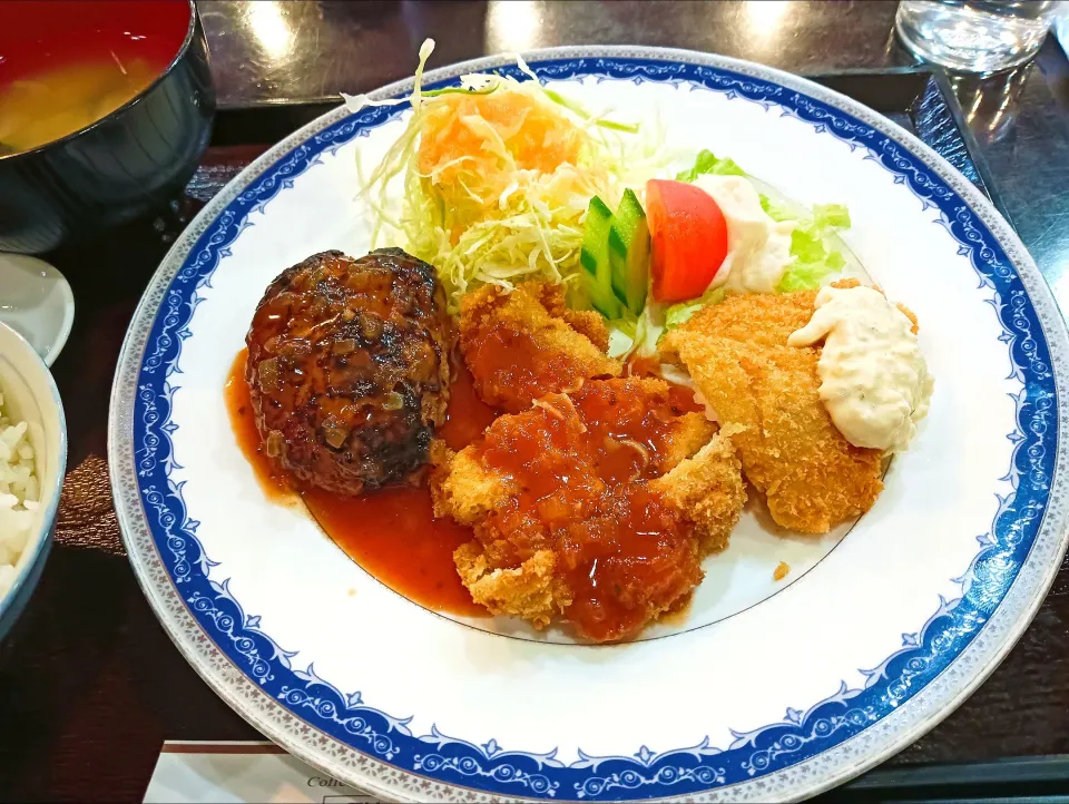 ランチ〜ハンバーグ、チキンカツ、魚フライ|Kunisanoさん