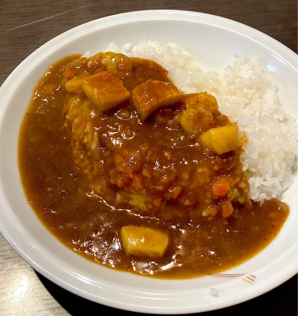 シーフードカレー🍛|Kouki Tanabeさん