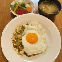 今日のお昼ご飯|トントンさん