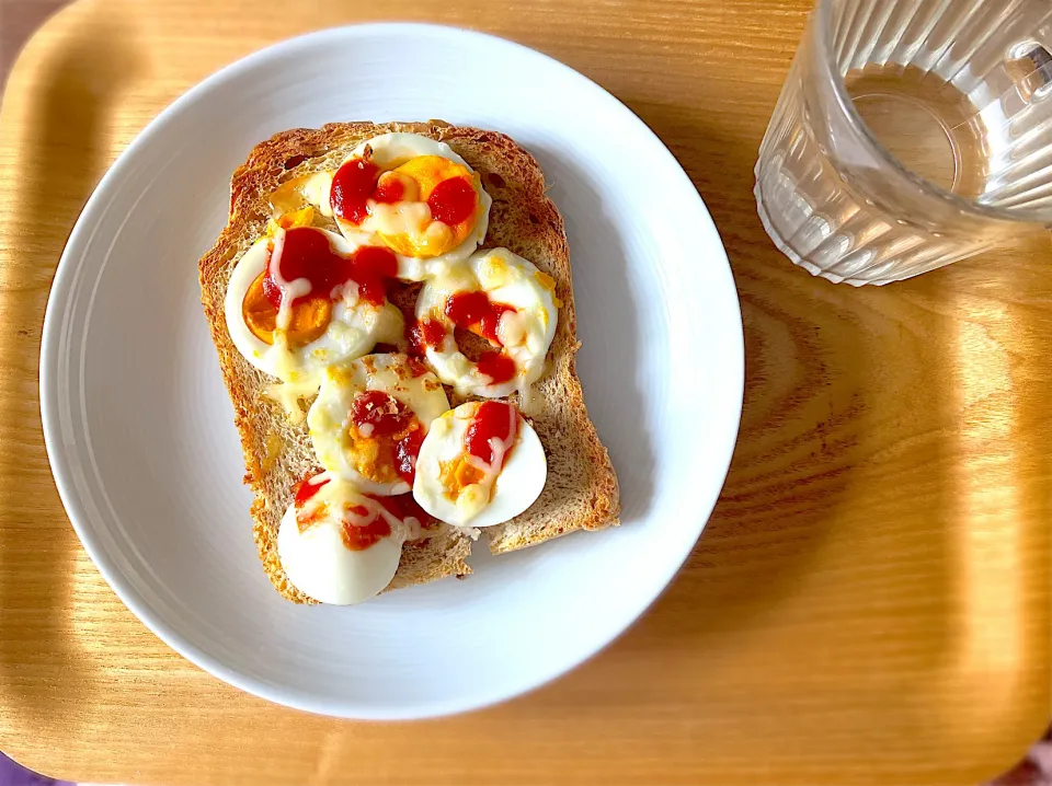 HB全粒粉食パンで🍞ゆで卵トースト🥚|1614さん