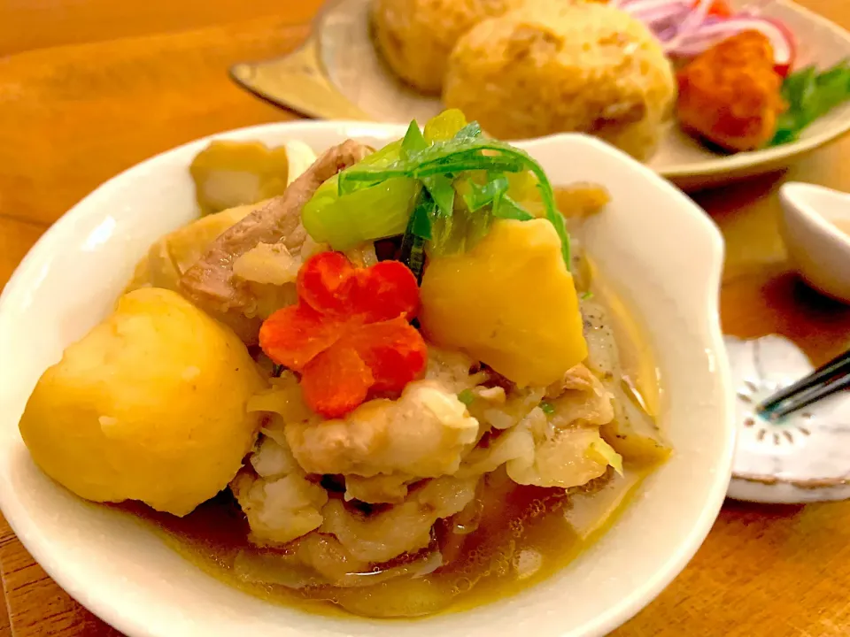 土鍋で作った芋煮|すずさん