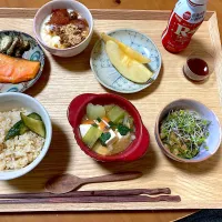 休日のまったり朝定食☀️|さくたえさん