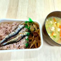 お頭付き🐟豪華弁当😋|美味飯さん