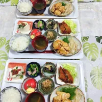 昼定食3人前です✨