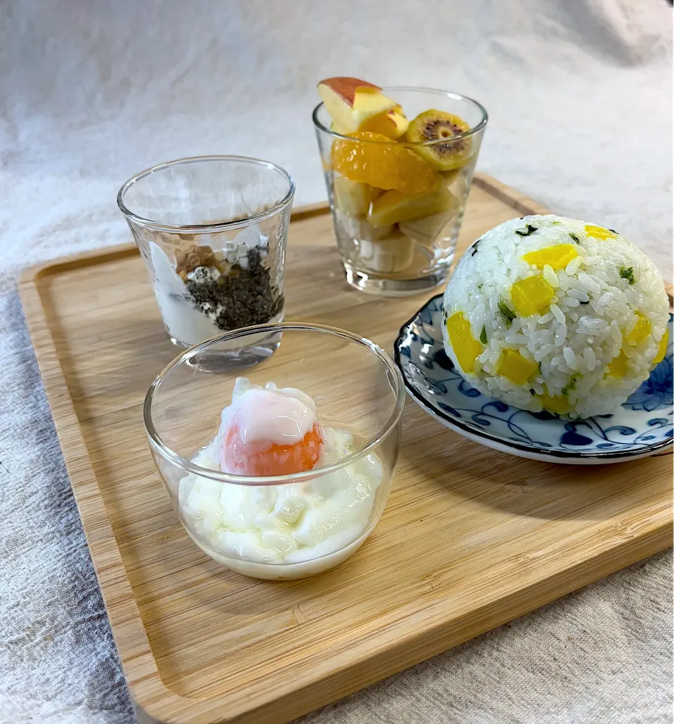 主人の朝ごはんに|かっちゃん杉さん