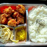 唐揚げ弁当🍱| buhizouさん